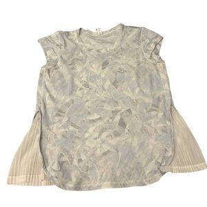 Lululemon Women's Just Pleat It Short Sleeve Top Jasmine‎ White Multi Size 4
